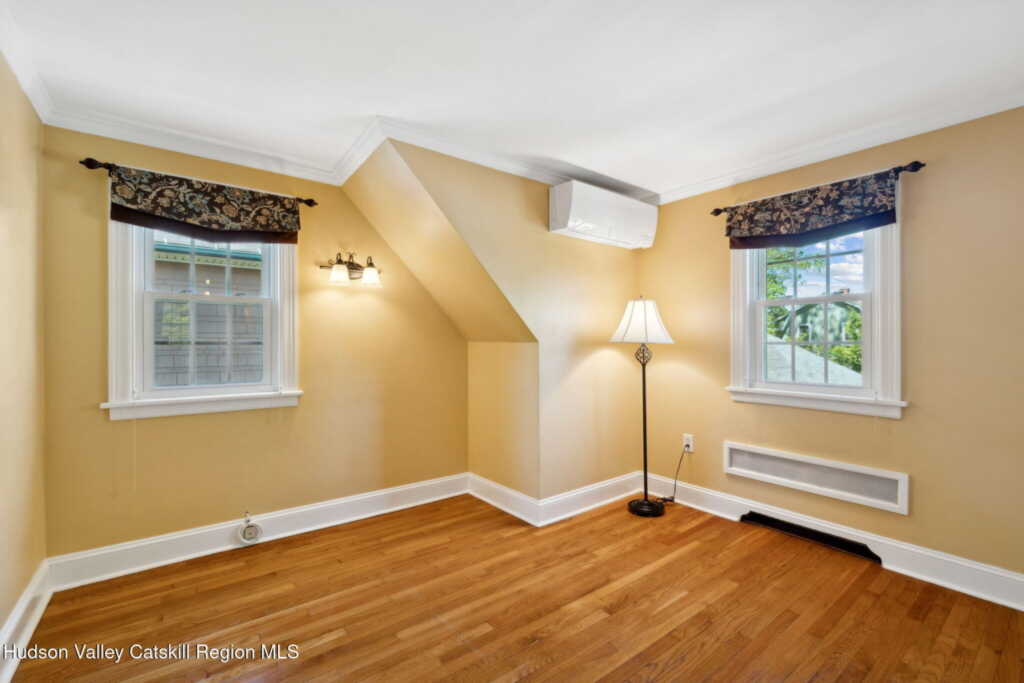 242 Manor Avenue, Kingston, NY 12401 - Photo 19 of 33