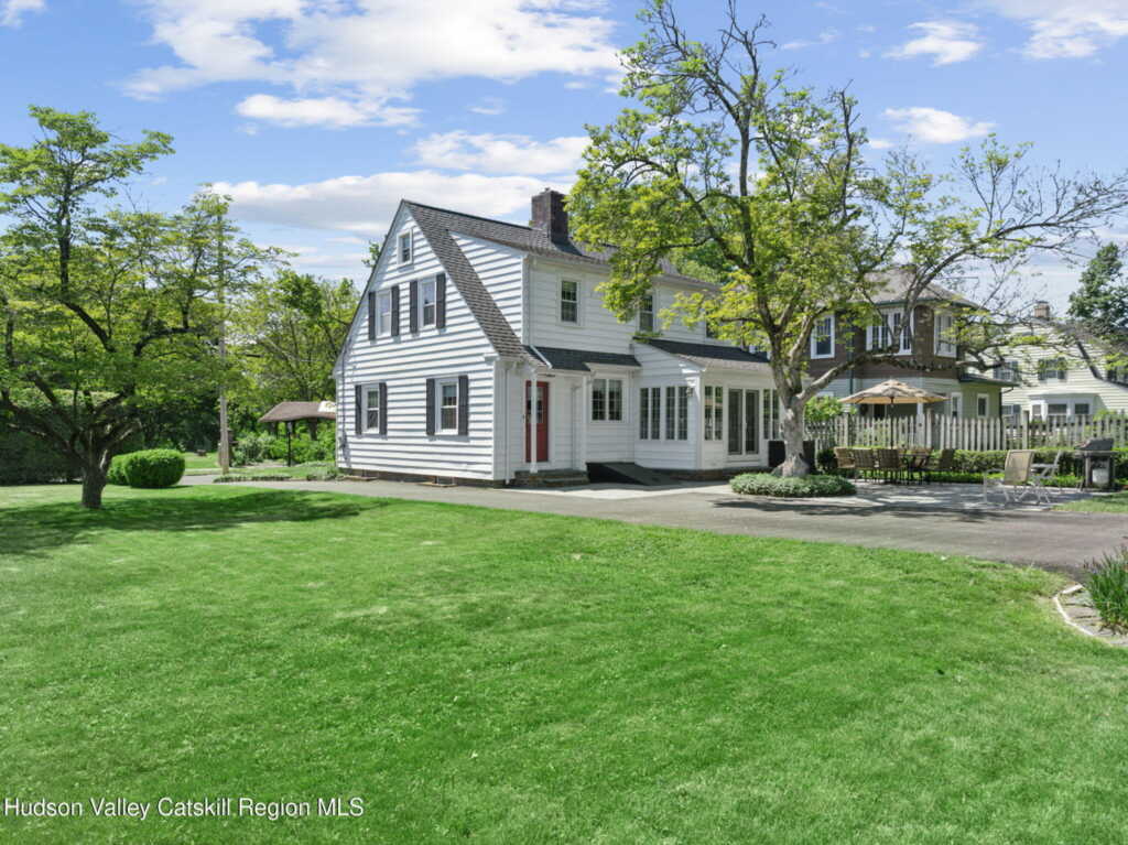 242 Manor Avenue, Kingston, NY 12401 - Photo 25 of 33