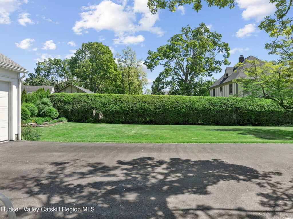 242 Manor Avenue, Kingston, NY 12401 - Photo 30 of 33