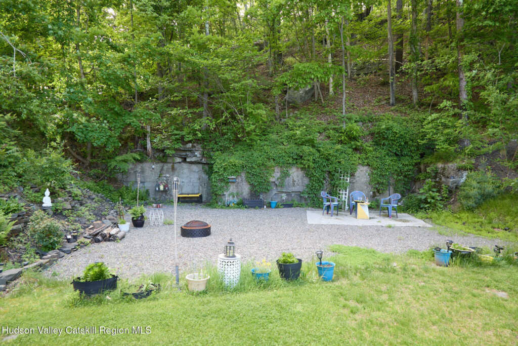 25 Beesmer Road, Hurley, NY 12443 - Photo 25 of 39