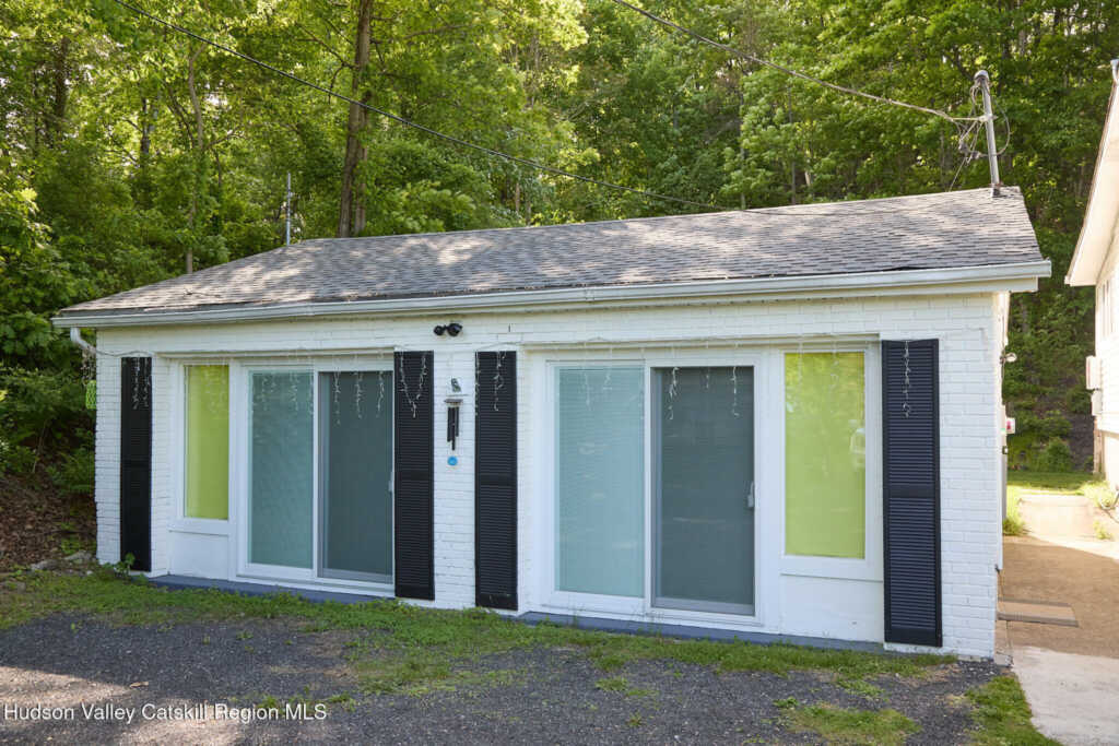 25 Beesmer Road, Hurley, NY 12443 - Photo 33 of 39