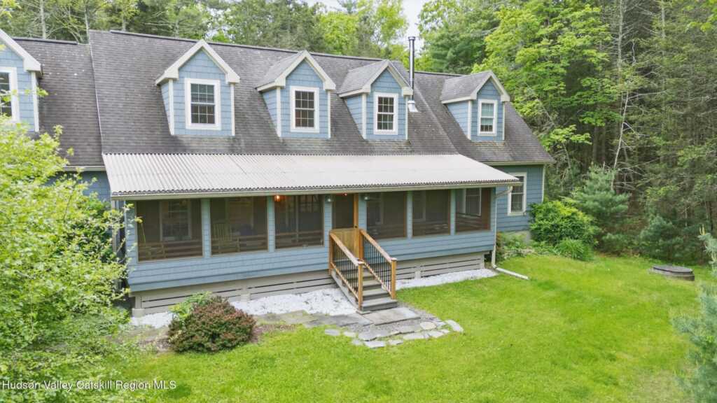123 Country Lane Lane, Hurley, NY 12443 - Photo 2 of 30