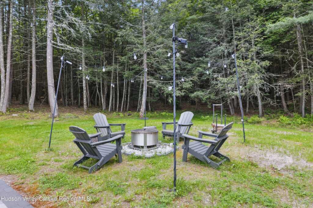 123 Country Lane Lane, Hurley, NY 12443 - Photo 5 of 30