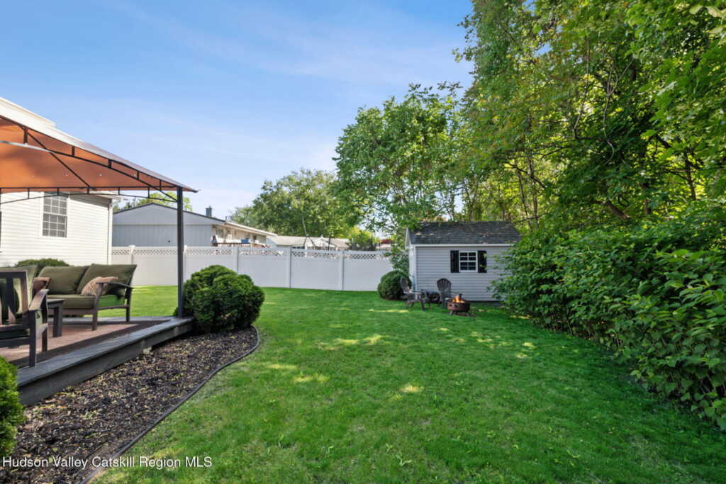 19 Edgewood Drive, Saugerties, NY 12477 - Photo 28 of 29