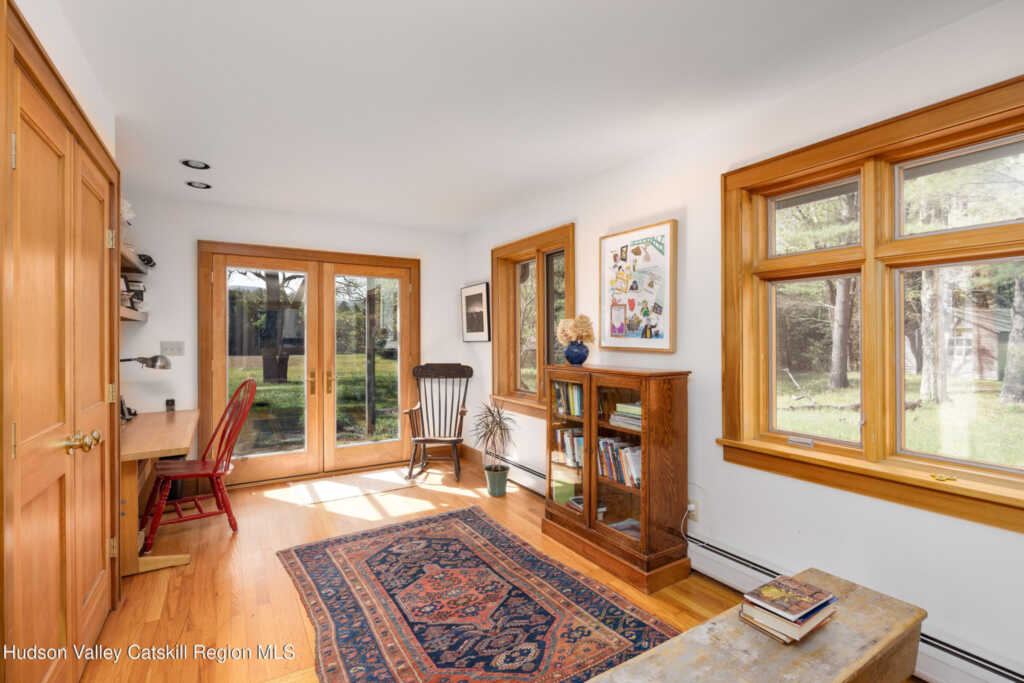 11 Louie Way, Woodstock, NY 12498 - Photo 14 of 39