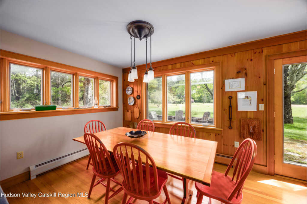 11 Louie Way, Woodstock, NY 12498 - Photo 8 of 39