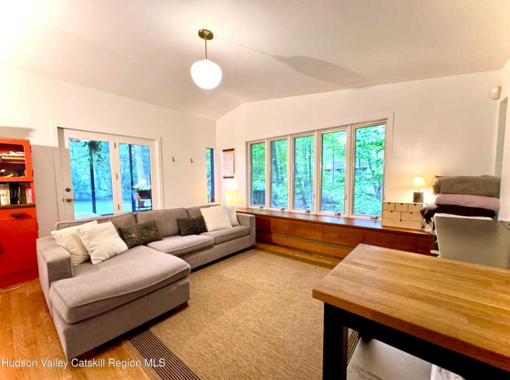 5 Briarwood Lane, Woodstock, NY 12498 - Photo 7 of 23