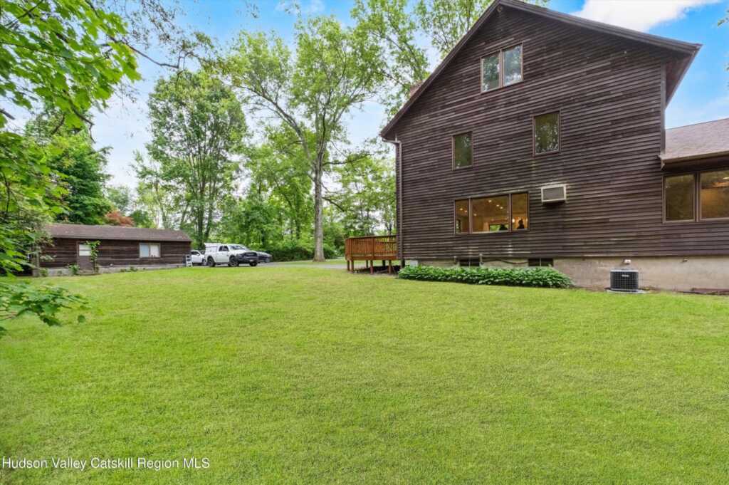 7 Elliotts Lane, New Paltz, NY 12561 - Photo 40 of 41