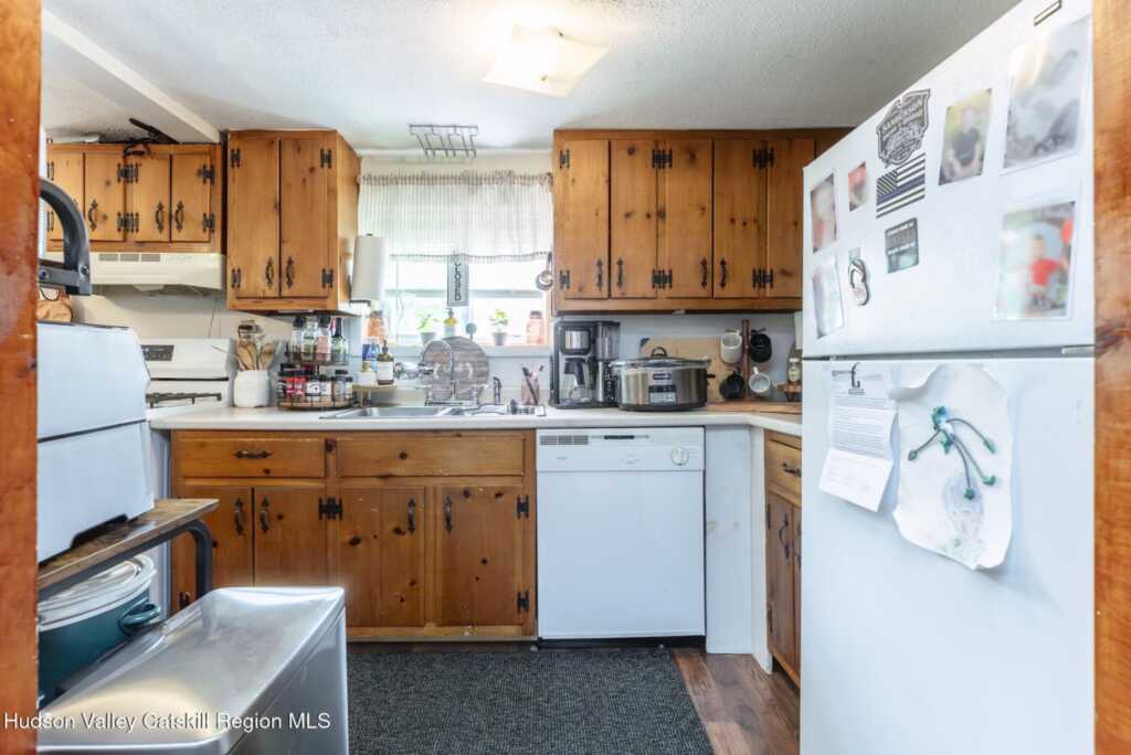 100 Gage Street, Kingston, NY 12401 - Photo 18 of 41