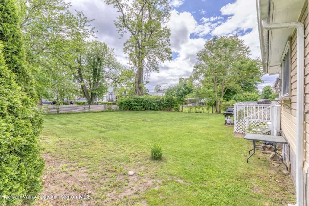 100 Gage Street, Kingston, NY 12401 - Photo 5 of 41