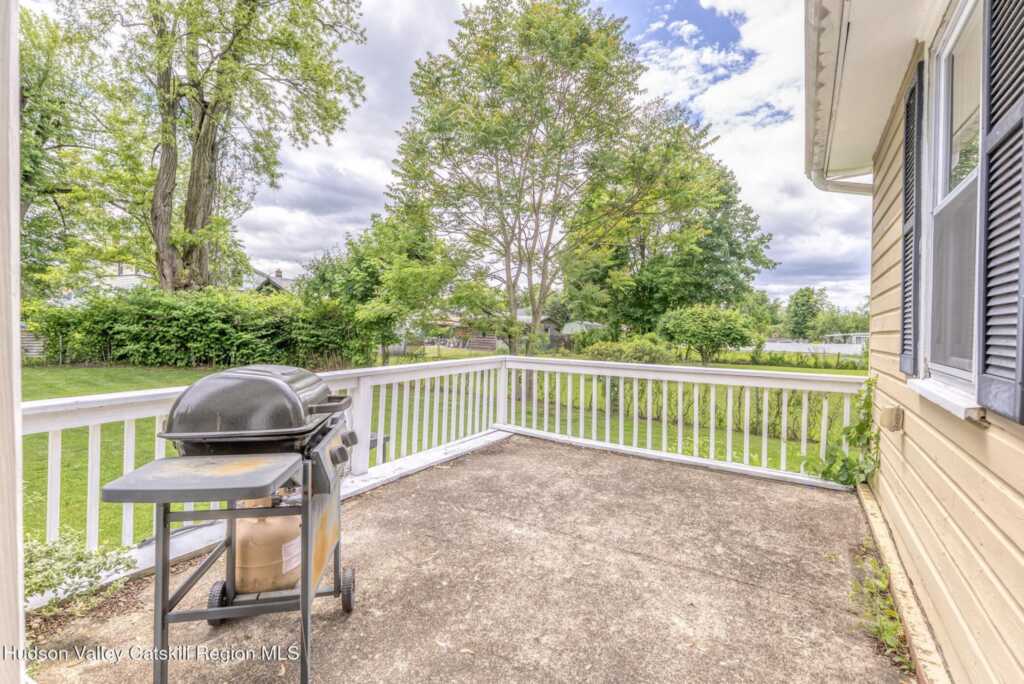 100 Gage Street, Kingston, NY 12401 - Photo 9 of 41