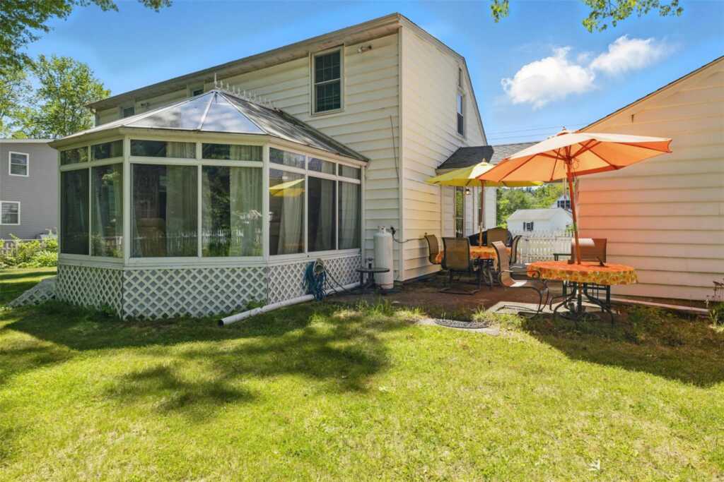 1 Huguenot Road, Rosendale, NY 12486 - Photo 8 of 36
