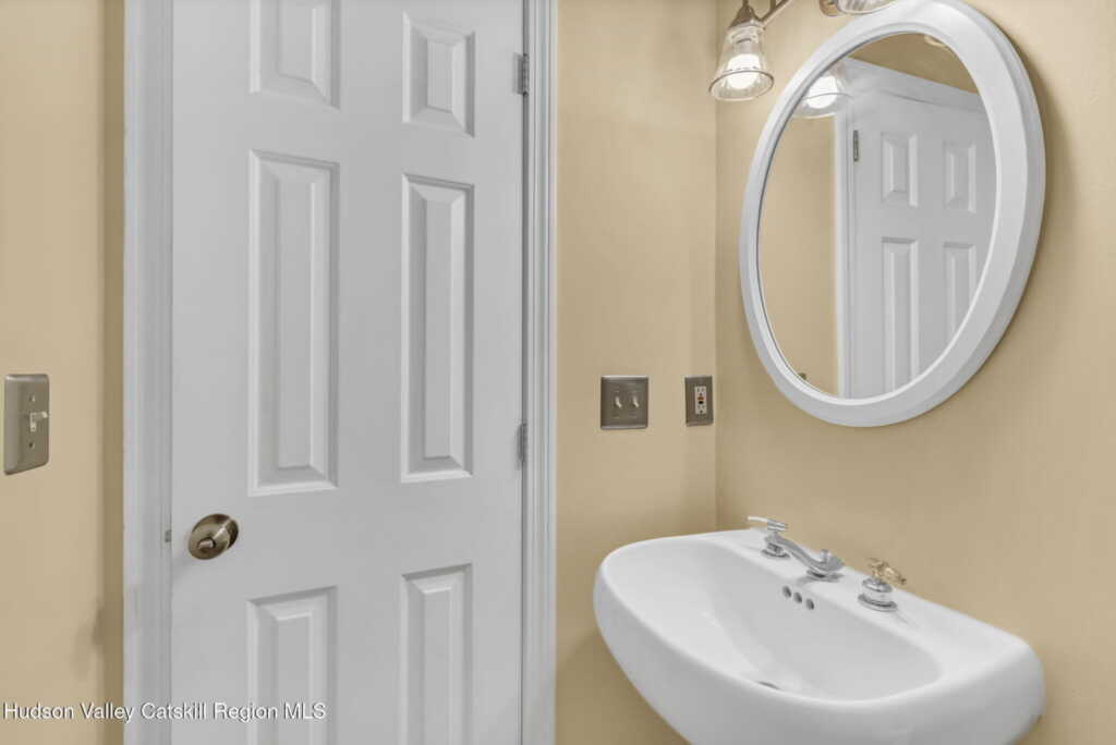 74 Vincent Lane, Stone Ridge, NY 12484 - Photo 25 of 50