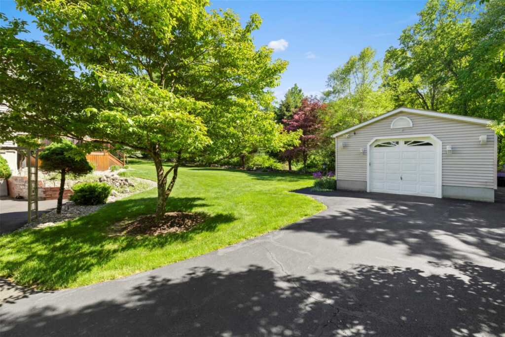 26 Brouck Ferris Boulevard, New Paltz, NY 12561 - Photo 34 of 37