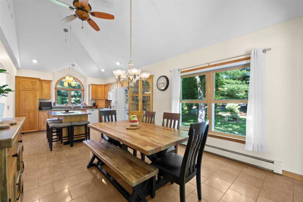 26 Brouck Ferris Boulevard, New Paltz, NY 12561 - Photo 8 of 37
