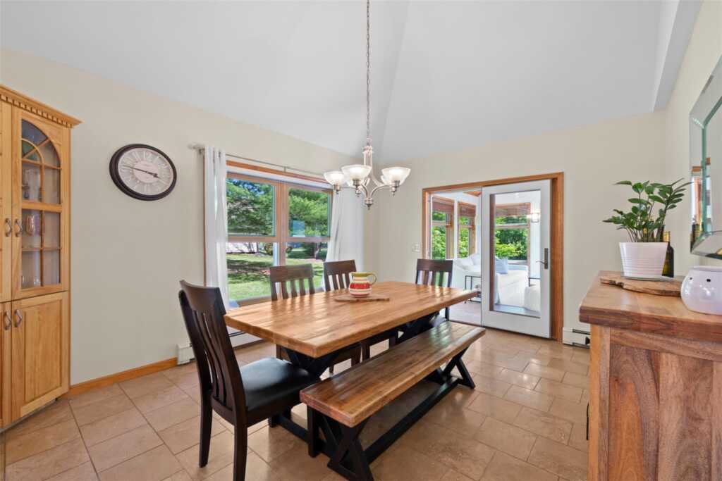 26 Brouck Ferris Boulevard, New Paltz, NY 12561 - Photo 9 of 37