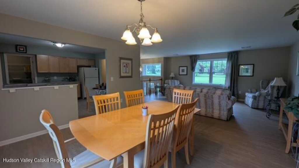 350 Elmendorf Drive, Hurley, NY 12443 - Photo 8 of 17