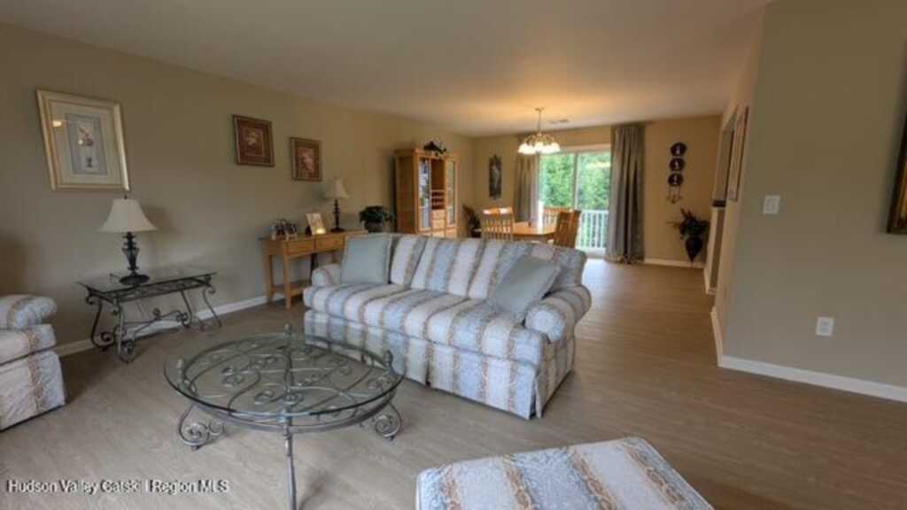 350 Elmendorf Drive, Hurley, NY 12443 - Photo 9 of 17