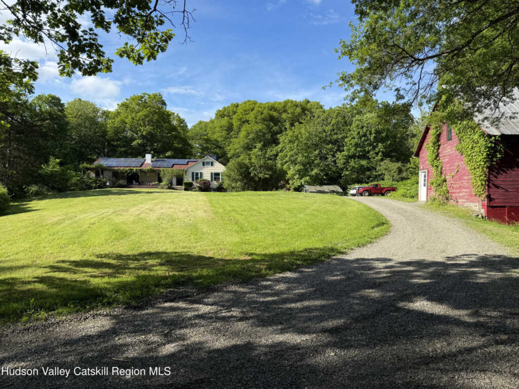325 Metzger Road, Rhinebeck, NY 12572 - Photo 12 of 43