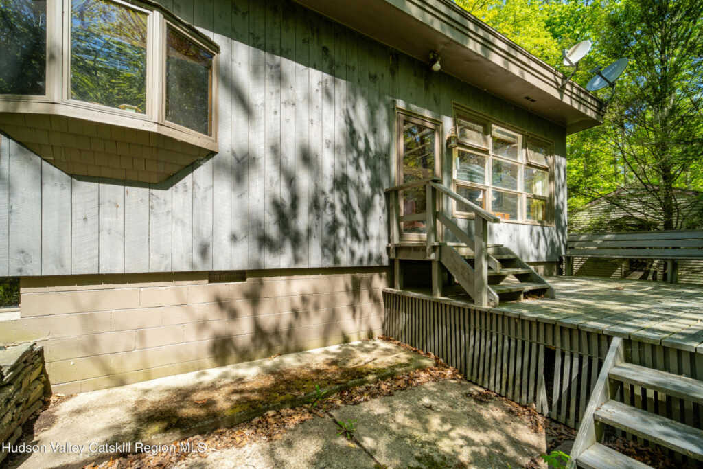 1502 Sawkill Road, Woodstock, NY 12409 - Photo 29 of 44