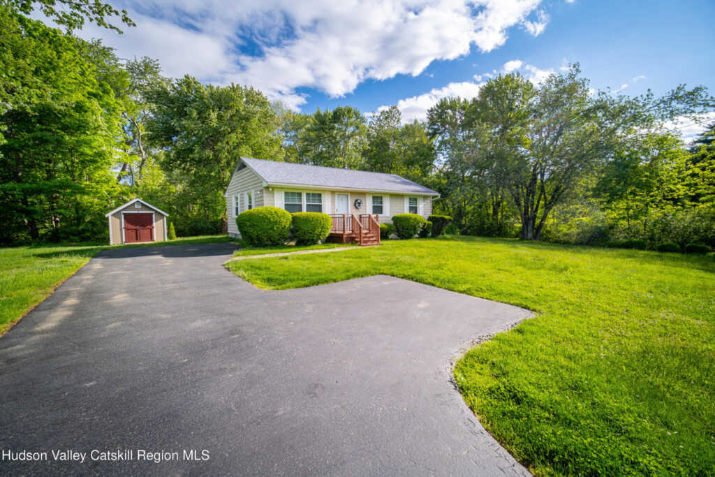 674 Route 308, Rhinebeck, NY 12572 - Photo 2 of 39