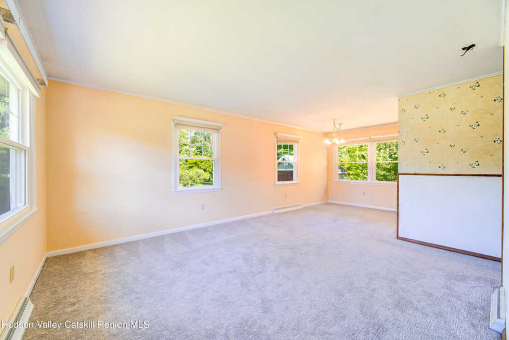 674 Route 308, Rhinebeck, NY 12572 - Photo 3 of 39