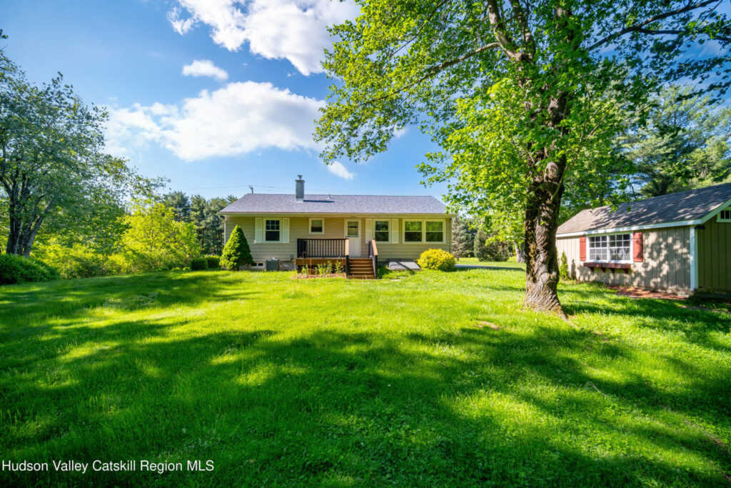 674 Route 308, Rhinebeck, NY 12572 - Photo 35 of 39