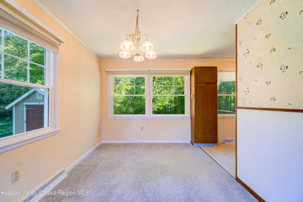 674 Route 308, Rhinebeck, NY 12572 - Photo 9 of 39