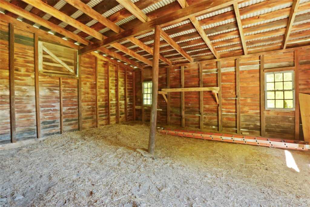 1130 Sawkill Road, Kingston, NY 12401 - Photo 28 of 35