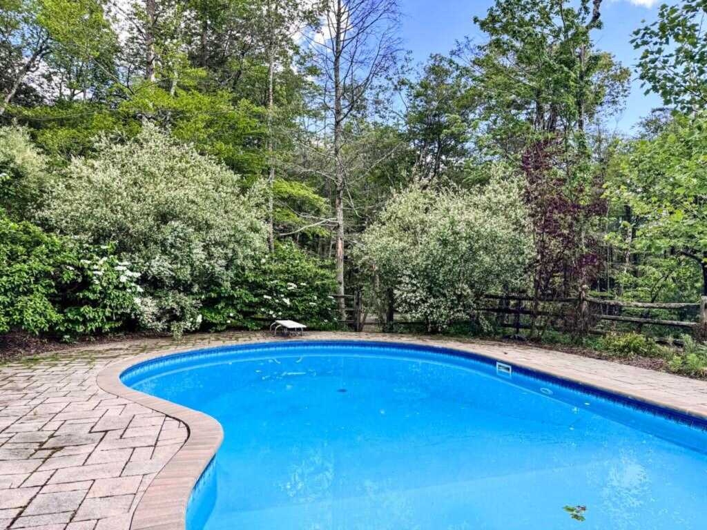 94 The Middle Way, Woodstock, NY 12457 - Photo 28 of 38