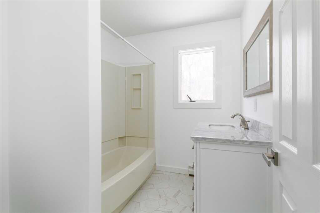 2845 Route 9G, Unit #Unit #2B, Rhinebeck, NY 12572 - Photo 13 of 15