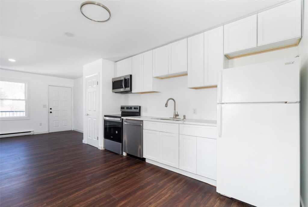 2845 Route 9G, Unit #Unit #2B, Rhinebeck, NY 12572 - Photo 8 of 15