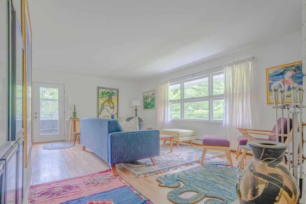 25 Tanglewood Road, Hurley, NY 12491 - Photo 4 of 26