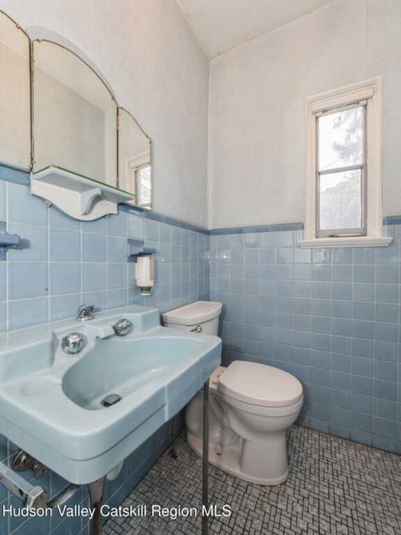 160 Manor Avenue, Kingston, NY 12401 - Photo 18 of 40