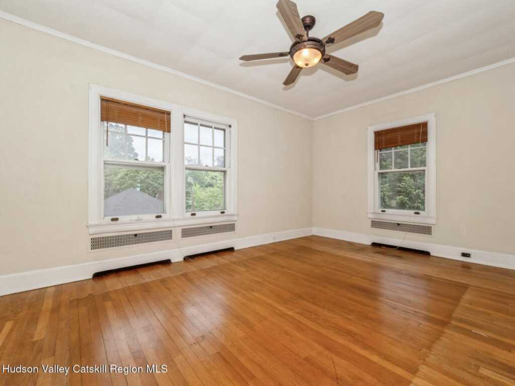 160 Manor Avenue, Kingston, NY 12401 - Photo 24 of 40
