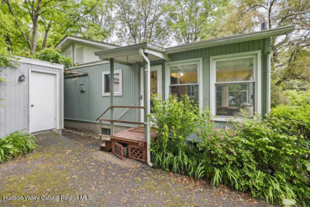 18 Harrington Street, New Paltz, NY 12561 - Photo 4 of 25