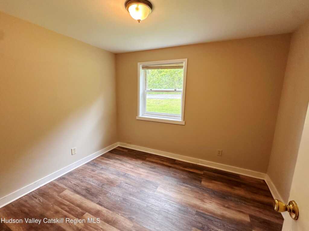 117 Sparling Road, Saugerties, NY 12477 - Photo 8 of 16