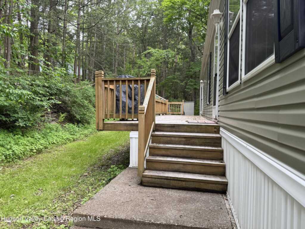 131 Rymrock Road, Kingston, NY 12401 - Photo 3 of 14