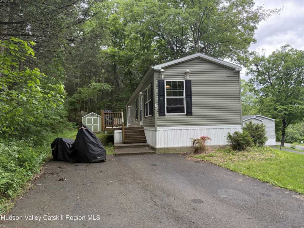 131 Rymrock Road, Kingston, NY 12401 - Photo 5 of 14