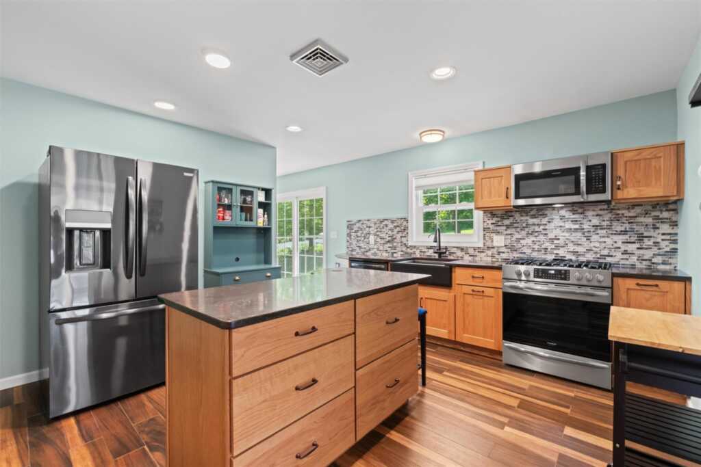26 Shivertown Road, New Paltz, NY 12561 - Photo 2 of 36