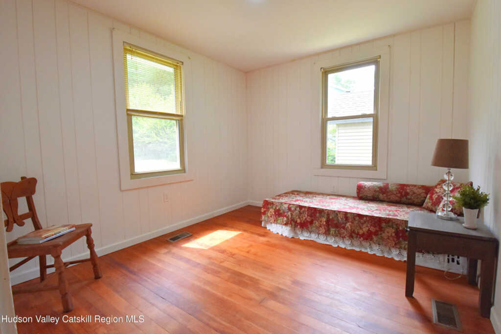 12 Hauns Hill Road, Saugerties, NY 12477 - Photo 11 of 19