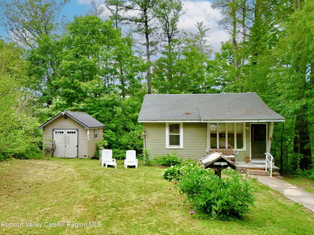 12 Hauns Hill Road, Saugerties, NY 12477 - Photo 3 of 19