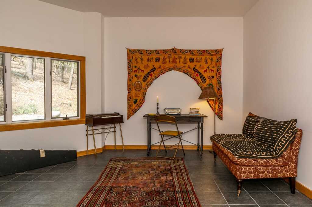 11 Lion's Way, Woodstock, NY 12409 - Photo 22 of 35