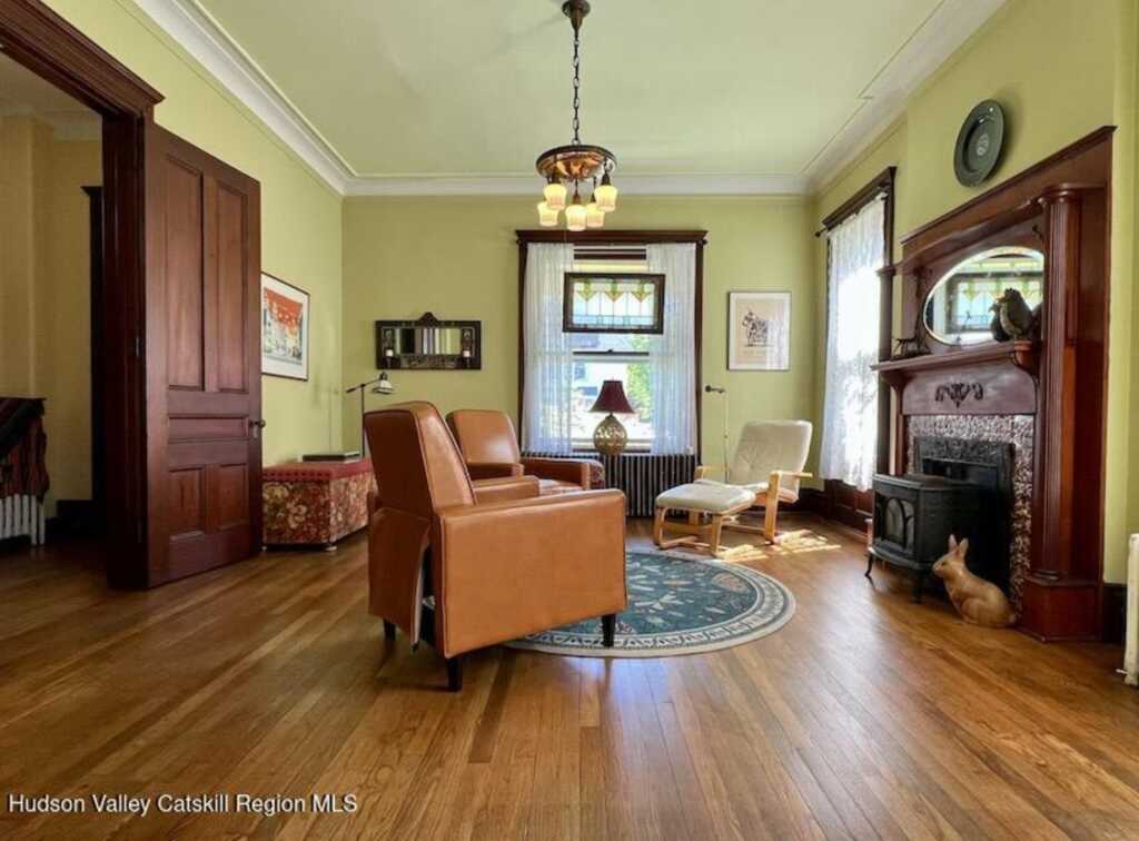 139 Washington Avenue, Kingston, NY 12401 - Photo 15 of 49