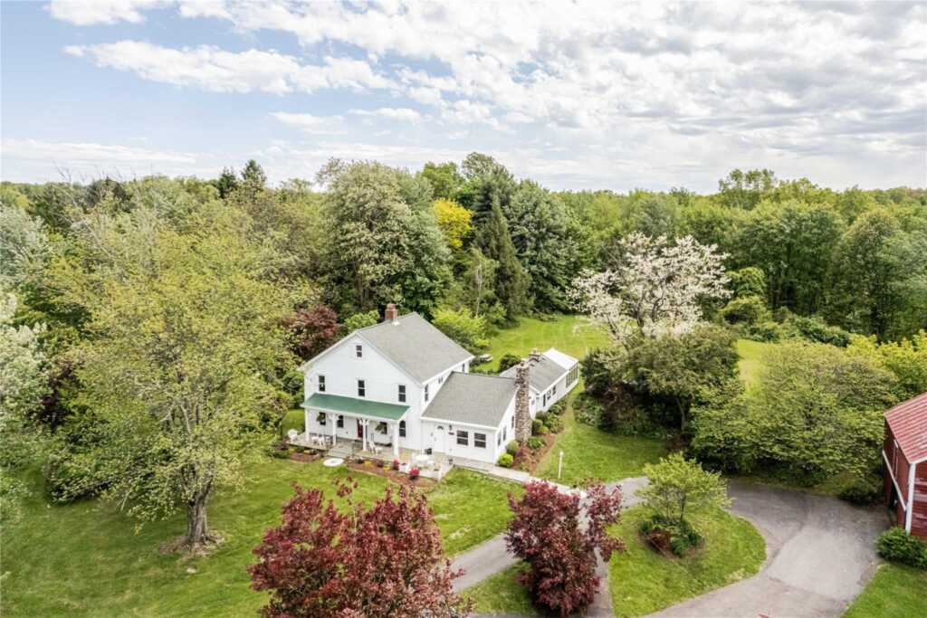 2295 State Route 32 S, New Paltz, NY 12561 - Photo 2 of 46