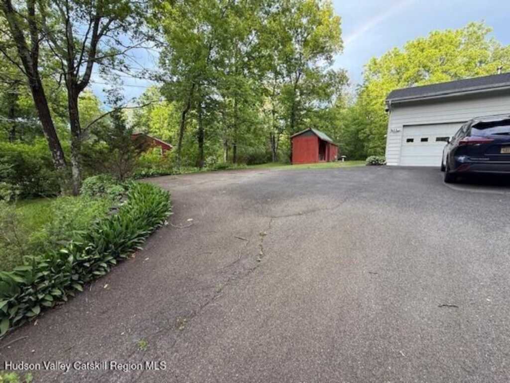 213 Morgan Hill Road, Hurley, NY 12443 - Photo 33 of 35