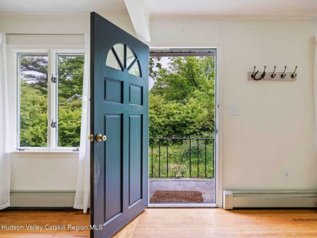 37 Mary's Lane, Stone Ridge, NY 12484 - Photo 6 of 30