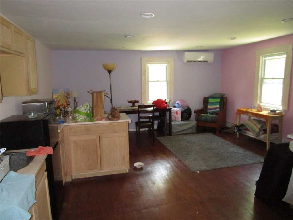42 Beyersdorfer Street, Kingston, NY 12401 - Photo 8 of 13