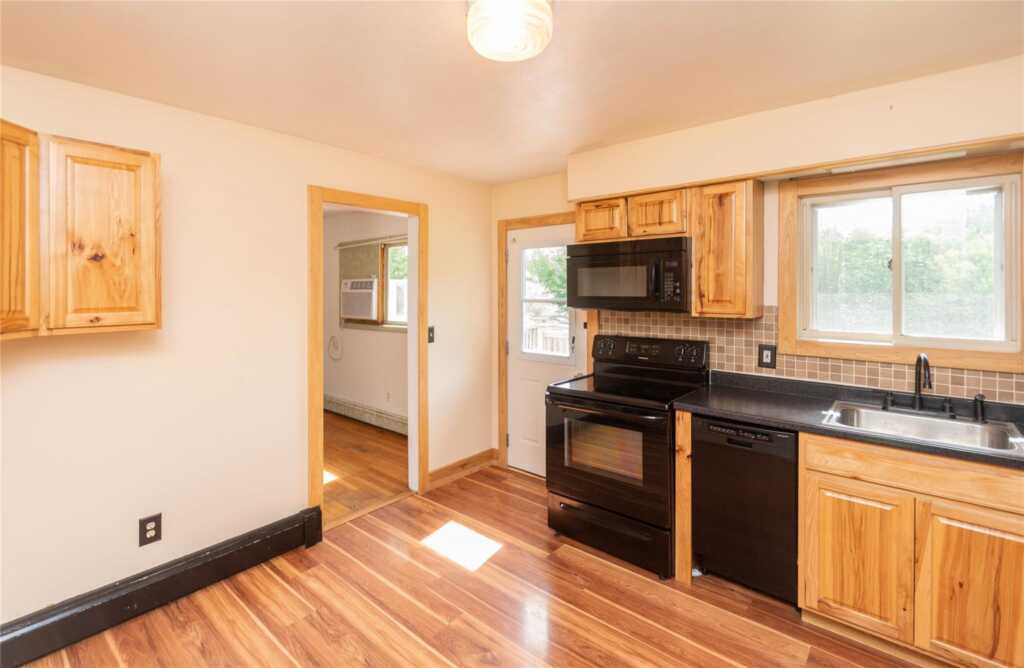 258 State Route 32, New Paltz, NY 12561 - Photo 20 of 38
