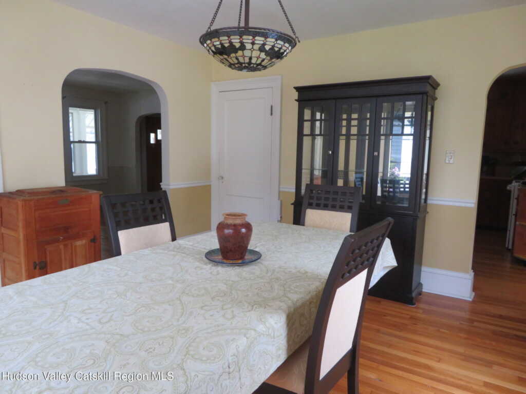 28 Lindsley Avenue, Kingston, NY 12401 - Photo 13 of 50
